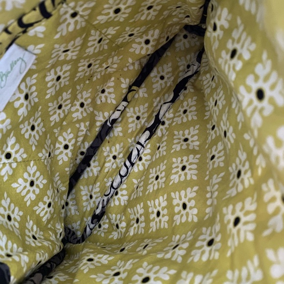 Vera Bradley Crossbody Hipster - Picture 4 of 7